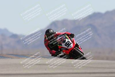 media/Apr-20-2025-CVMA (Sun) [[39090e8767]]/Race 16-Formula Middleweight/